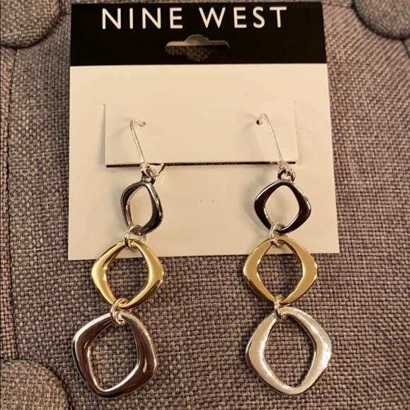 Nine west gold and silver dangle earrings - Picture 2 of 4